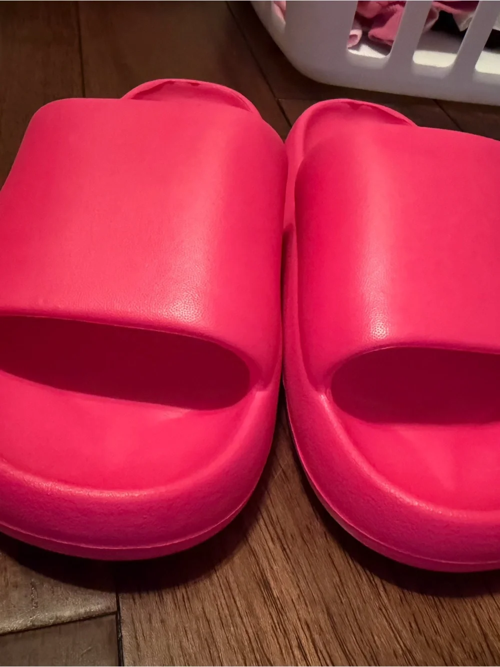 Women’s Pink Slide Sandals